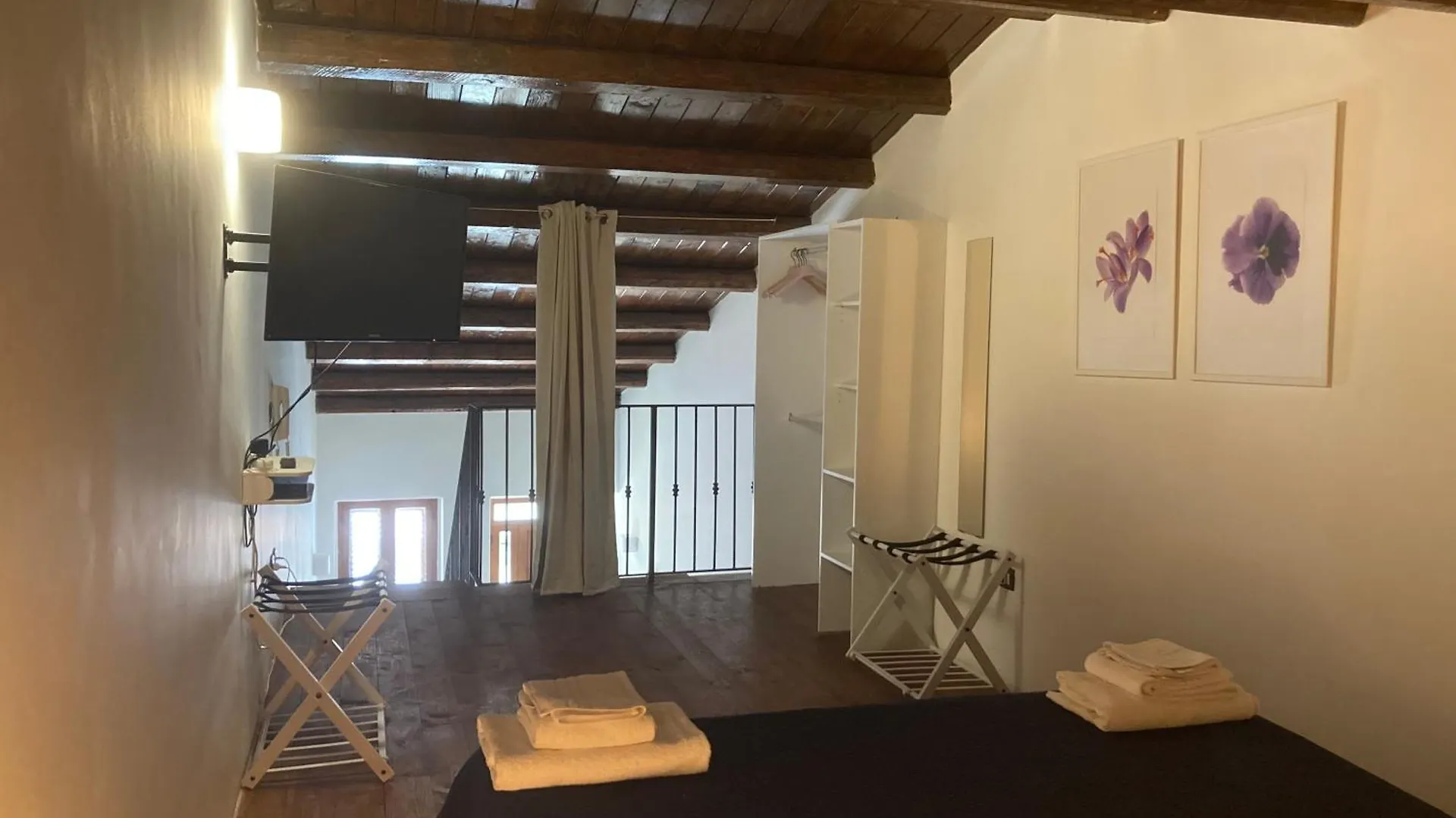 La Casa Di Pippo Villa Augusta Italy